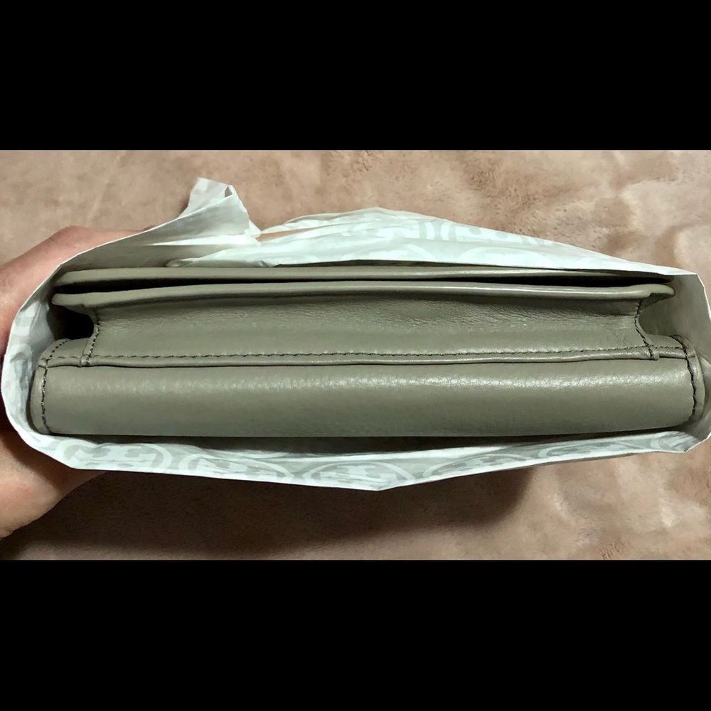 NWT Tory Burch Britten French Gray Combo Crossbody Purse Handbag - Picture 7 of 9